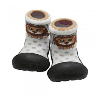 Zapatos suela blanda Zoo Black Attipas