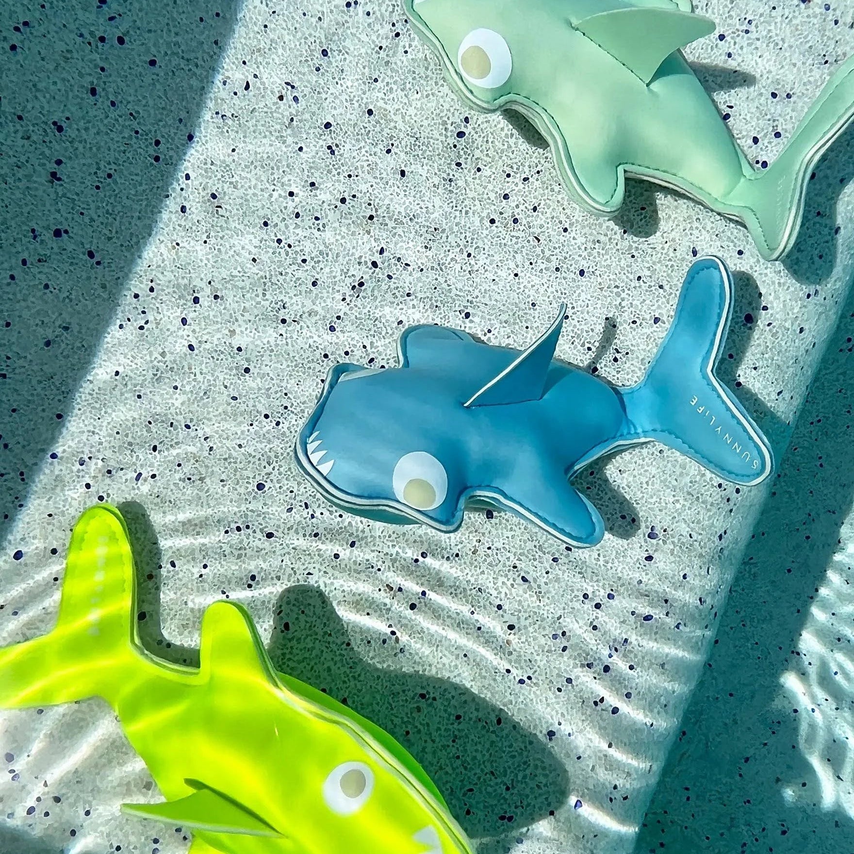 Juego de Buceo Set de 3 Salty the Shark Sunnylife